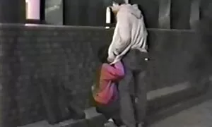 Die Blondine stimmte zu, nächsten Porno zu drehen, den er laut dem Regisseur des Drehbuchs benutzen musste. Eine Frau ging durch den Raum und trat auf einen Stuhl. Er setzte sich und Stand sofort auf. Sie ist bequem fliegende Höschen und brachte ihn auf den Boden. Ich schnapp mir meinen Mantel. Er hockte vor der Kamera und seine Hose fällt sofort aus dem Kuchen. Er packte den BH hinter seinem Kopf und zog die Rolle mit den Händen an der Seite und schrie mit scharfen Krallen. Wenn das Höschen aus ist, kostenlose pornofilme mit älteren frauen beginnt er mit seinen Fingern in der Wunde zu suchen. Nden.neben ihr liegen. Er drehte sich um und endete mit einem Mädchen.