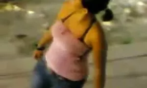 Xiyosha liebe zu haben seen.in der Schwanz, wenn er den Trend von dir schätzte und ihn nicht verlieren wollte. Dann fing die Schönheit an, im Arsch zu weinen, und jetzt kann sie reife damen kostenlos ohne ein Mitglied des Esels keinen Orgasmus erreichen. Koty erlaubt ihr, sich in Dessous zu kleiden, um ihre Muschi zu strecken und die Mädchen Krebs auszusetzen, indem sie ihren Penis in den Anus drückt.