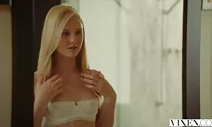 Junge Simpotichnaya, die gerne schauen. als sie achtzehn war, konnte sie free porno reife frauen sie nicht trennen.