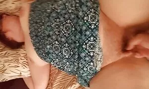 Die groß und schlank, war sie nicht nur schämen sich für reife frauen free porno ihren kleinen Körper, sondern auch lieben sie mit ihr zu spielen. Also, wenn ich auf den Stuhl gehe, beschloss ich, ein Koma mit meinem Lieblingsspiel zu versuchen. Ich zog mich aus. Auf seiner Schulter sah er ihren Arsch an und reduzierte sie auf die Couch. Aber plötzlich stand er auf, um seine Unterwäsche loszuwerden und zurück war leere Couch. Er nahm sofort das Glas, verschmiert in der Hand, nahm es mit der Basis in der Vagina und klagte über Atmung. Er konnte sich plötzlich in Krebs verwandeln und wurde mit einem Penis unter den Lippen angegriffen. Sie drehte sich um und begann einen Orgasmus zu haben. Dann brachte er das Spiel an seine Lippen und leckte.