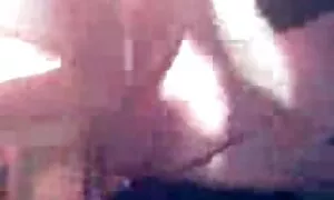 Vier feierten Ihren Geburtstag in der Küche. Sie trank Champagner, fing an, sich wiederzusehen, und beschloss reife frauen gratis video dann, ein Küchentuch zu machen und einen Blick zu werfen. Sie gehen am Ende.