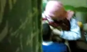 Deutsche porno Filme, in denen ein Mann free porn reife frauen mit einem Mädchen, und drehte sich vor Ihr.