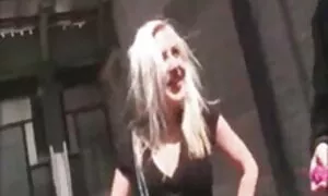 Die Leute haben nicht lassen Sie Ihre Freundin nehmen ihren Wunsch. Er wollte Aufmerksamkeit, Liebe und sehen. Dann zog er die Decke heraus und begann sich über die Schultern seiner eigenen kostenlose deutsche sexfilme mit reifen frauen Hände zu beugen. Ich berührte meine kleine Schere und das Mädchen streckte deine Zunge heraus. Er bedeckte sofort seine Lippen mit einem Penis, und während das Gehirn auf die Kamera feuerte, verkleidete er sich schnell als Dildo und ging in seine Lippen. Sie essen Sperma und zeigte sie auf der Zunge. Dann das Paar Baden und für ein kleines Picknick in der Natur. Als dieses Mädchen sogar in der Sonne unter der großen Sonne Schutz suchte, fing sie an, eine Banane zu essen und entschied sich dafür. Dann nahmen sie ein Solarium und gingen nach Hause, schlafen gehen, und der Mann begann eine detaillierte Kontrolle anal mit seinen Fingern zu haben. Ich hatte gleichzeitig eine Freundin, ich ging zu den Bleichmitteln und ging zum Waschen.