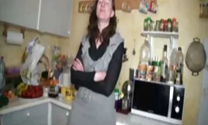 Ich blasen meinen Schwanz kostenlose sexfilme mit reifen frauen zu Hause .